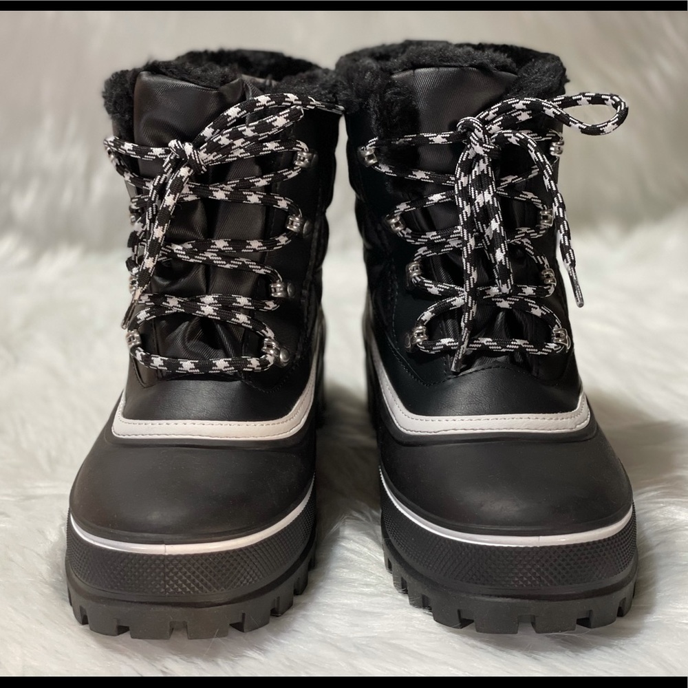 BRAND NEW Steve Madden Women's Billow Snow Boot - Picture 5 of 11